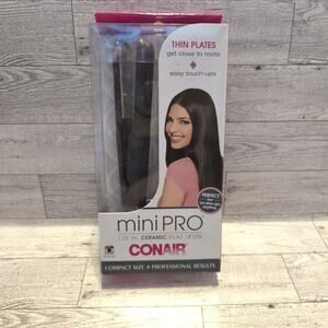 Conair MiniPRO 1/2 Inch MINI CERAMIC FLAT IRON Model CS80RM Black‎ Compact Size